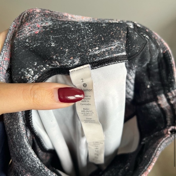 Lululemon Time To Sweat 23” Crop Leggings 2 Multicolor - Picture 4 of 12